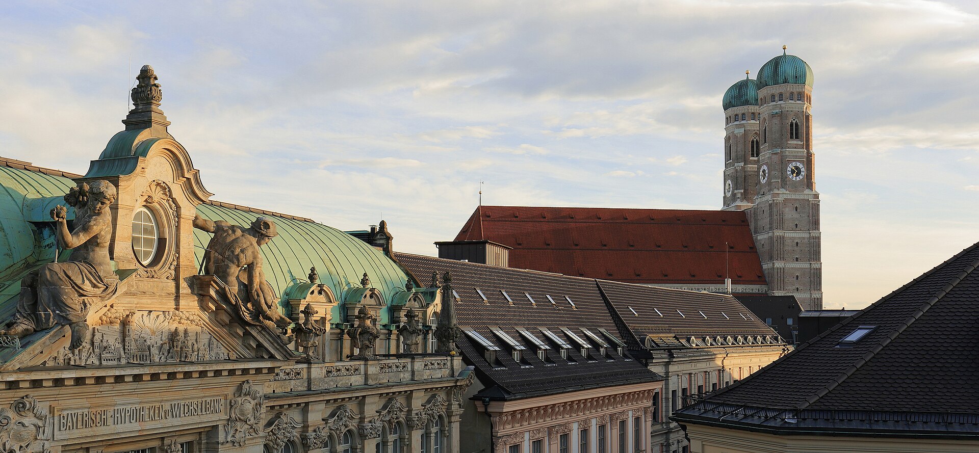 The Frauenkirche from a rooftop