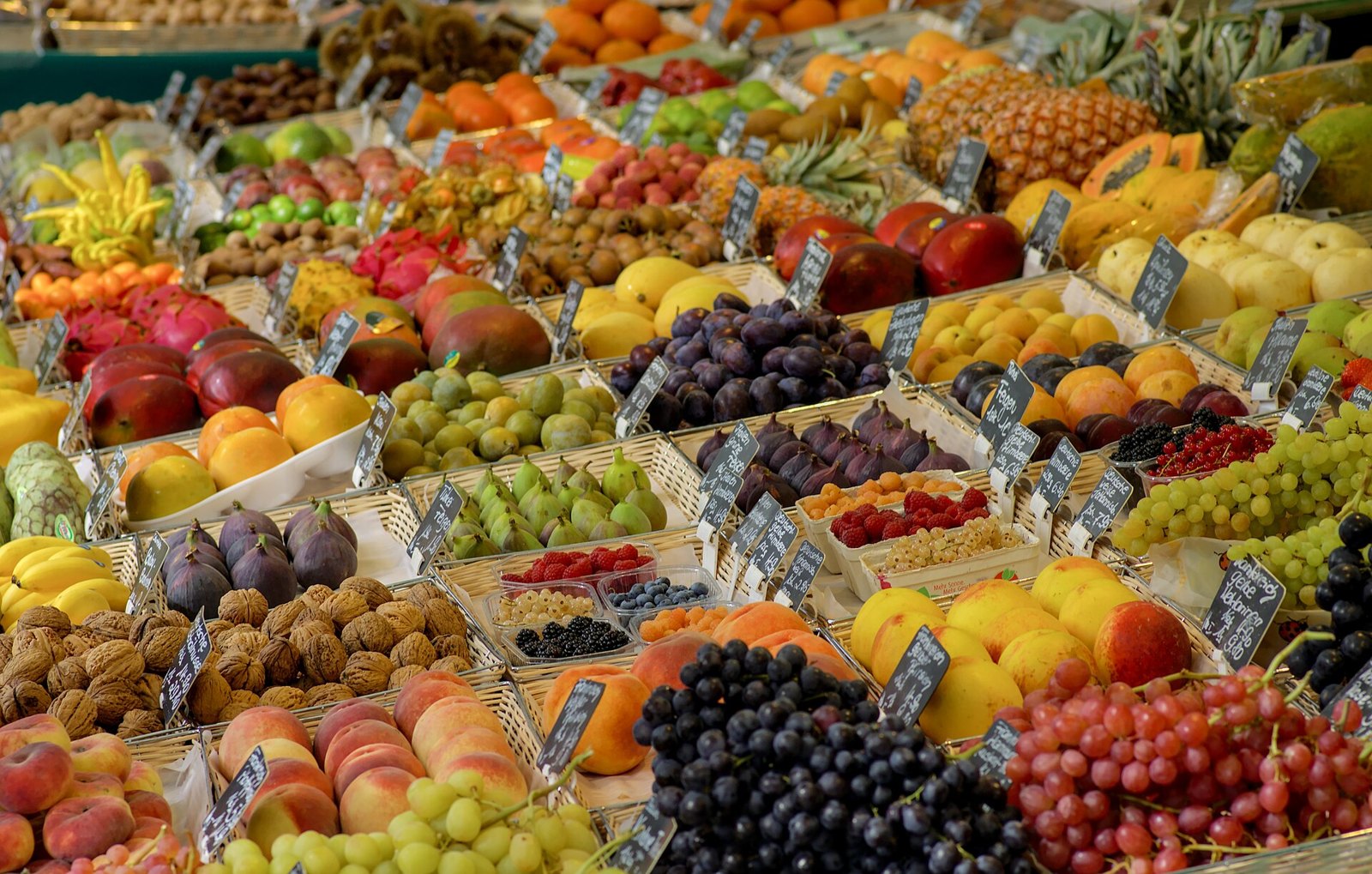 A fruit stall at the Viktualienmarkt in Munich