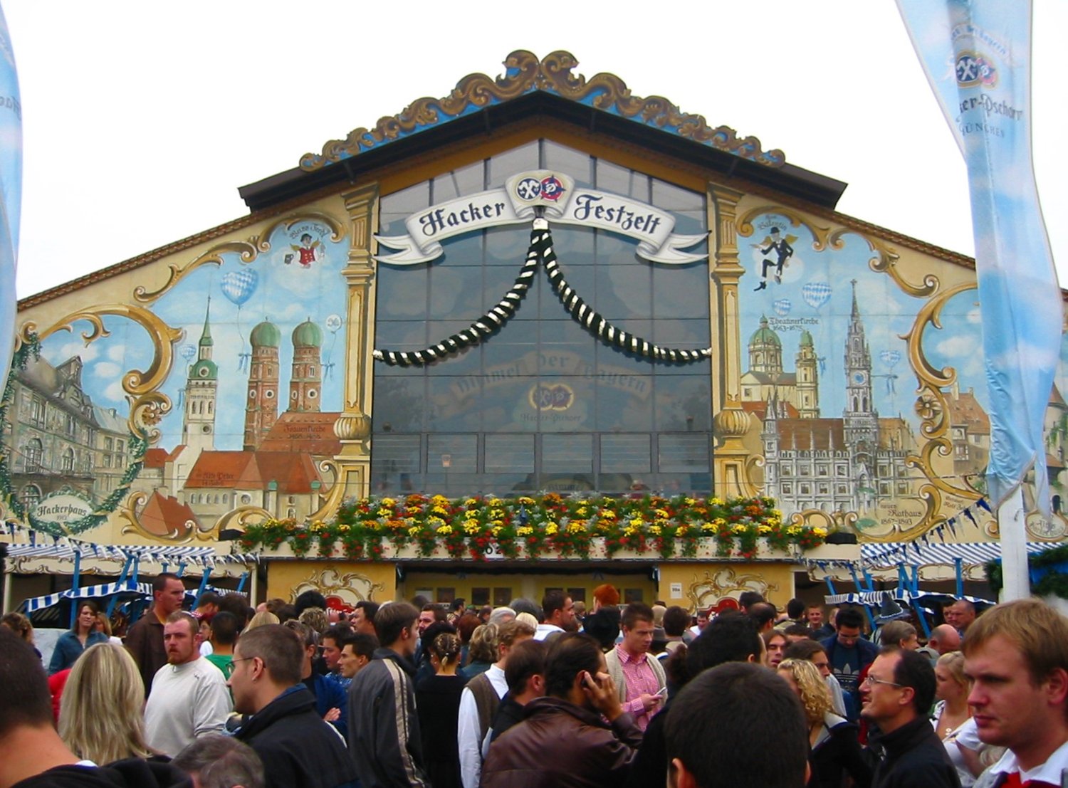 The front of a beer tent at the Oktoberfest on the Theresienwiese